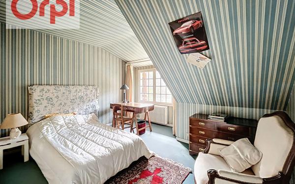 Maison à vendre    8 pièces •  Aspet