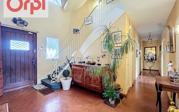 Maison à vendre    8 pièces •  Aspet