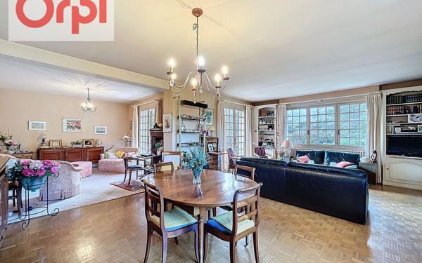 Maison à vendre    8 pièces •  Aspet