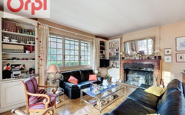 Maison à vendre    8 pièces •  Aspet