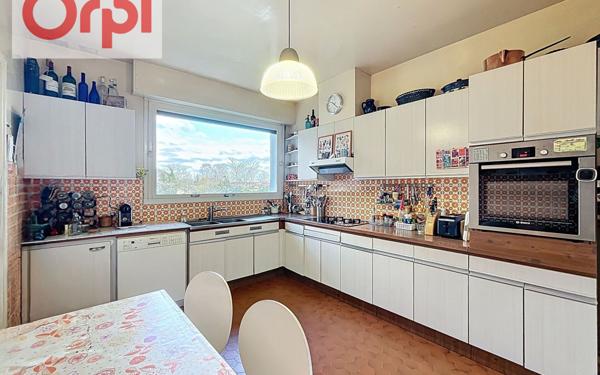 Maison à vendre    8 pièces •  Aspet