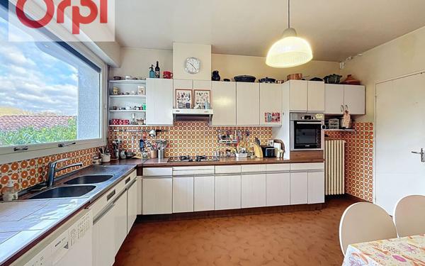 Maison à vendre    8 pièces •  Aspet