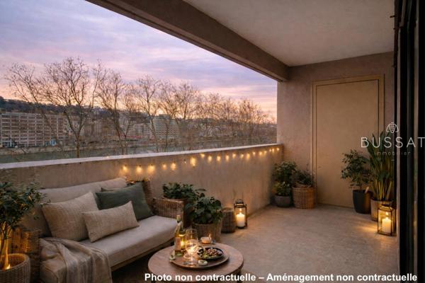 Vente appartement 2 chambres - 6ème étage - vue Rhône - Balcon
