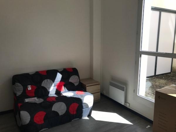 Location Studio 1 pièce Issoudun (36100) - CENTRE VILLE2292