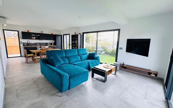 Maison à vendre    4 pièces • 100 m2 Sète