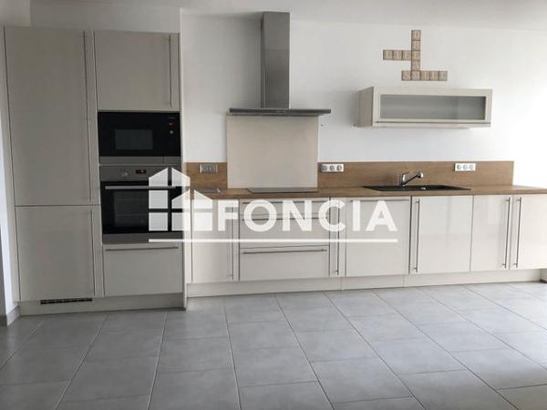 Location Maison 3 pièces 72.19 m² - 15 RUE DES MOULINS Tonnay Charente 17430