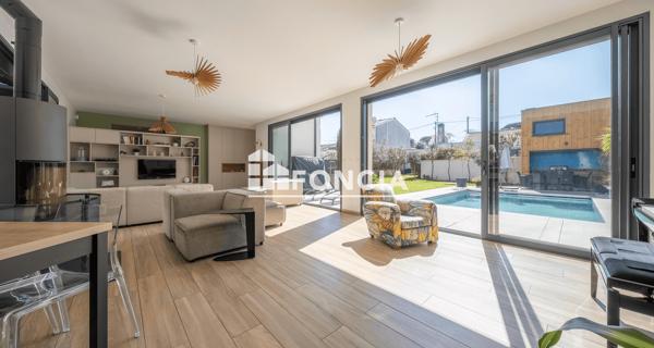 À vendre Maison 7 pièces 283 m² - Mérignac 33700