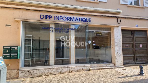 A Chartres secteur basse ville Porte Guillaume