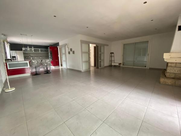 Maison de plain pied sur sous  sol