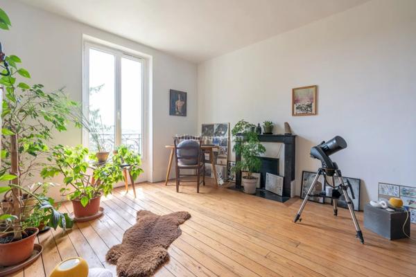 Vente                                                      Maison
                        
                     8 pièces                      180 m2                     à Thorigny-sur-Marne