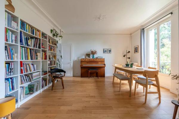 Vente                                                      Maison
                        
                     8 pièces                      180 m2                     à Thorigny-sur-Marne