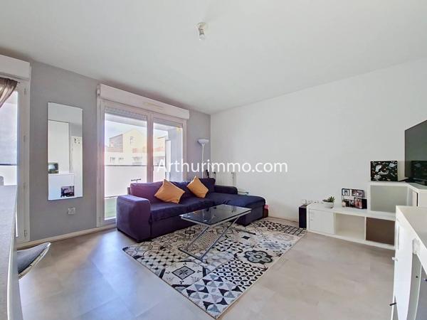 Vente                                                      Appartement
                        
                     2 pièces                      43 m2                     à Limeil-Brévannes