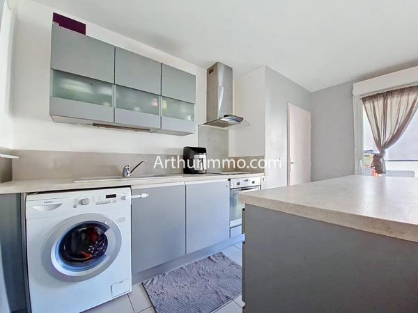 Vente                                                      Appartement
                        
                     2 pièces                      43 m2                     à Limeil-Brévannes
