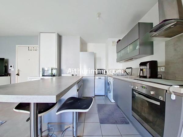 Vente                                                      Appartement
                        
                     2 pièces                      43 m2                     à Limeil-Brévannes