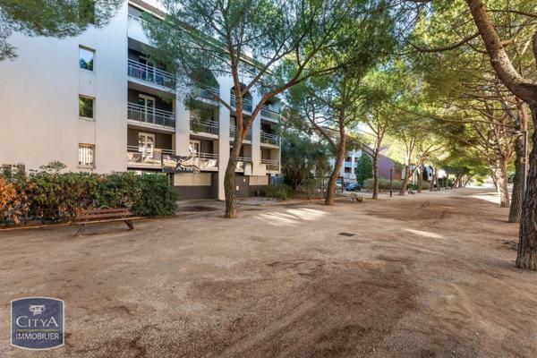 Appartement à louer 2 pièces 44.46m² Béziers (34500)