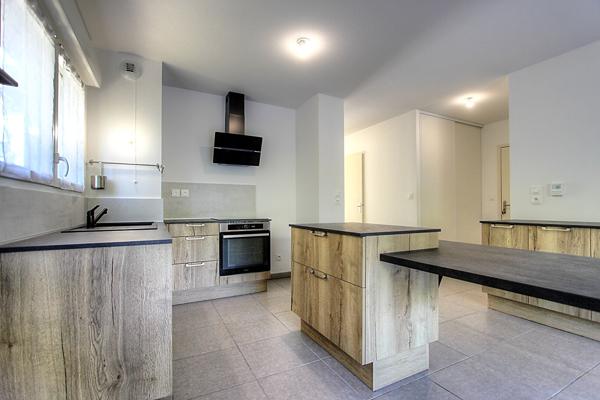Rez-de-jardin Barby 3 pièce(s) 62.17 m2 avec place de parking