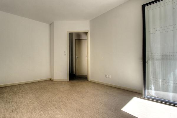 Rez-de-jardin Barby 3 pièce(s) 62.17 m2 avec place de parking