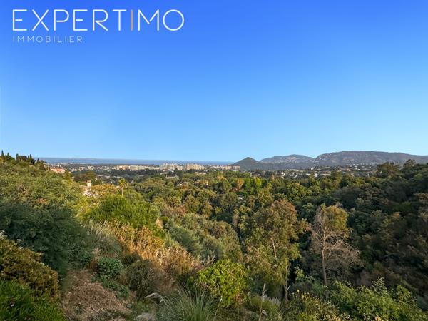 Mandelieu-la-Napoule (06210) Exclusivité Mandelieu les termes somptueux 2 pièces vue mer