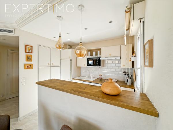 Mandelieu-la-Napoule (06210) Exclusivité Mandelieu les termes somptueux 2 pièces vue mer