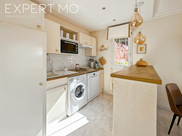 Mandelieu-la-Napoule (06210) Exclusivité Mandelieu les termes somptueux 2 pièces vue mer