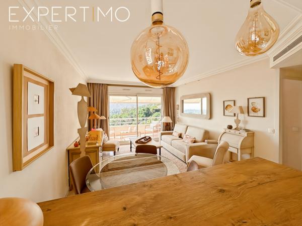 Mandelieu-la-Napoule (06210) Exclusivité Mandelieu les termes somptueux 2 pièces vue mer