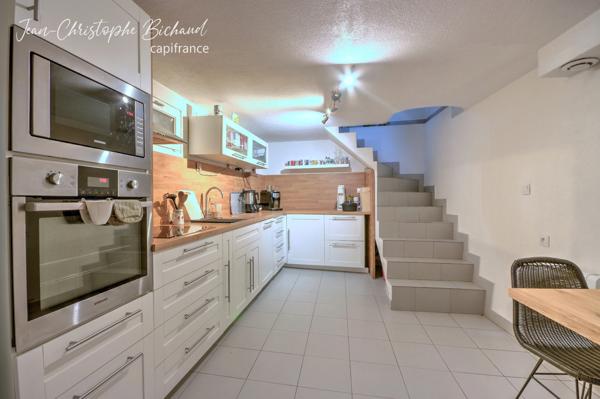 Maison de ville avec local loué 600 €/mois : réduisez votre crédit dès l’achat