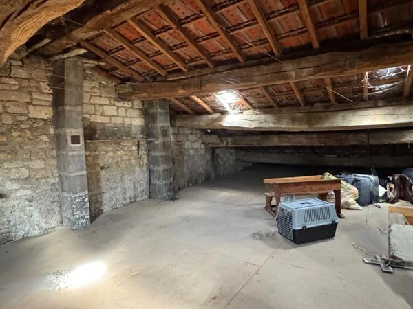 MAISON 4 CHAMBRES AVEC JARDIN À ANCERVILLE