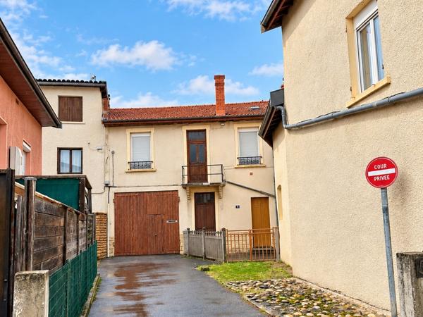 charrerad: Maison  de ville idéal investisseur colocation