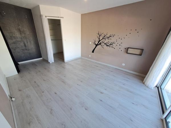 Plain-pied avec 3 chambres proche Fontenay-le-Comte
