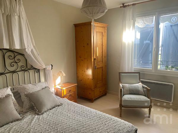 Maison Niort 7 pièce(s) 187 m2