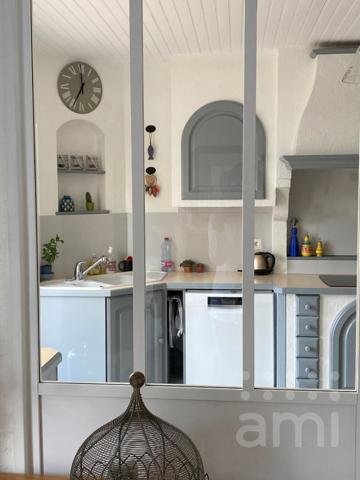 Maison Niort 7 pièce(s) 187 m2