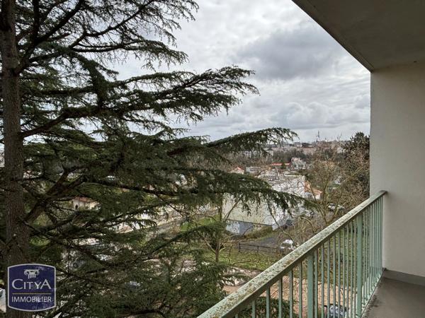Appartement à vendre 4 pièces 89.2m² Poitiers (86000)