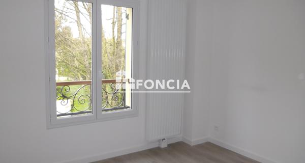 Location Appartement 3 pièces 64.38 m² - ÉTampes 91150