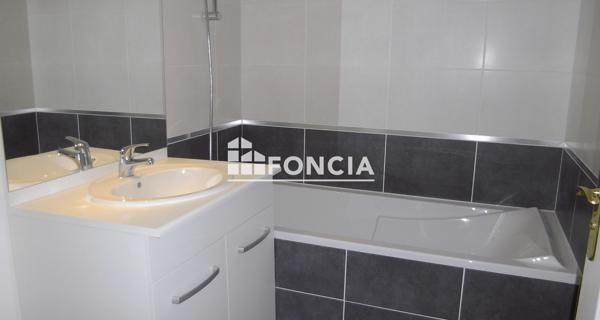 Location Appartement 3 pièces 64.38 m² - ÉTampes 91150