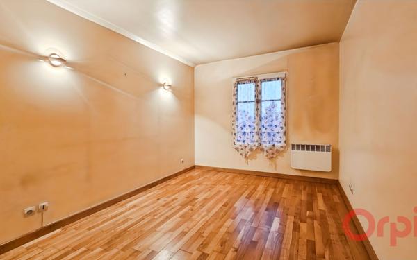 Appartement à vendre    2 pièces • 65 m2 Saint-Gratien