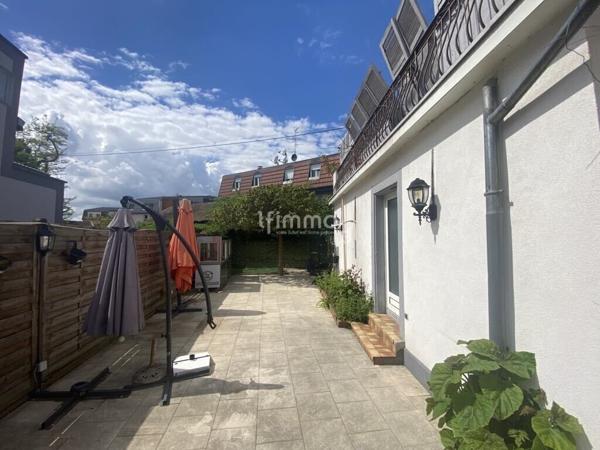 Immeuble de rapport 3 appartements et un local commercial à Illzach