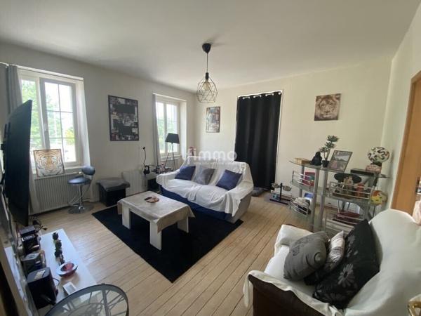 Immeuble de rapport 3 appartements et un local commercial à Illzach