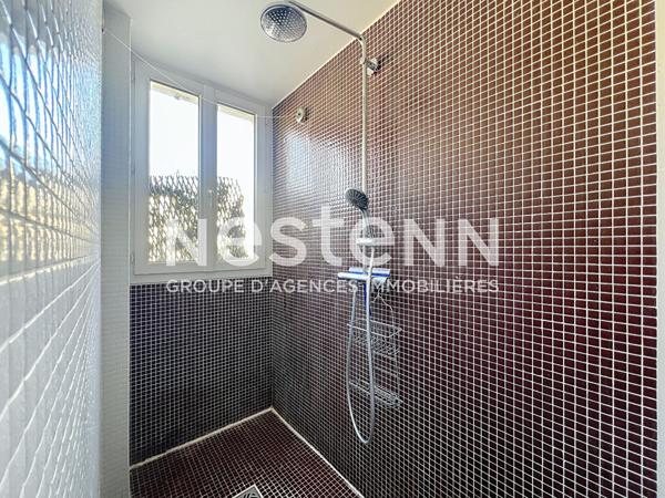 Exclusivité Nestenn - Kléber / Boissière - Studio / 2 pièces - Étage élevé - Balcon filant - Vue dégagée - Lumineux - Cave