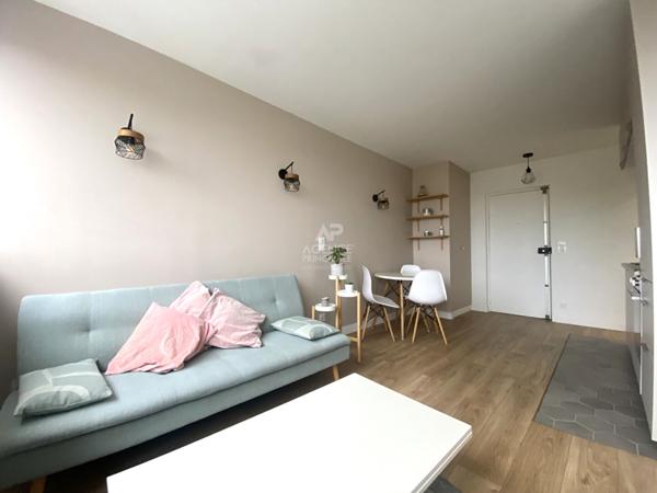 Appartement Nanterre 2 pièce(s) 29 m2 €232 000 ** - Référence 15308