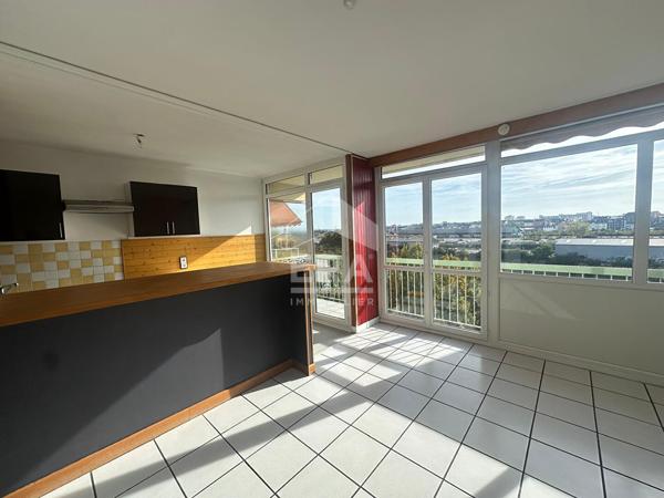 Appartement T2 à Rouen - Balcon - Vue sur Seine