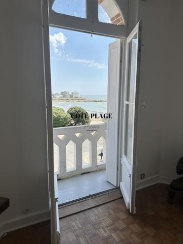 PONTAILLAC - VILLA BELLE EPOQUE VUE OCEAN AU PIED DE LA PLAGE- AU PRIX DE 1 199 000 € FAI