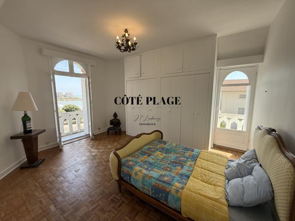 PONTAILLAC - VILLA BELLE EPOQUE VUE OCEAN AU PIED DE LA PLAGE- AU PRIX DE 1 199 000 € FAI