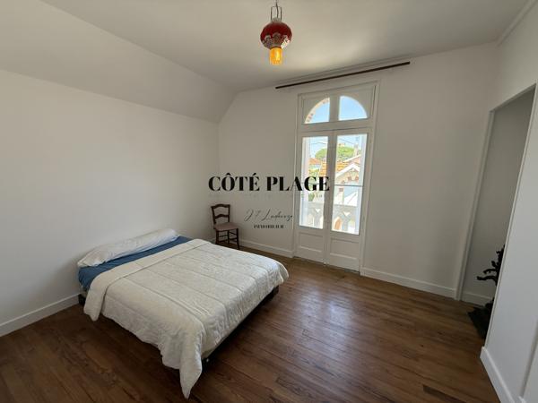 PONTAILLAC - VILLA BELLE EPOQUE VUE OCEAN AU PIED DE LA PLAGE- AU PRIX DE 1 199 000 € FAI