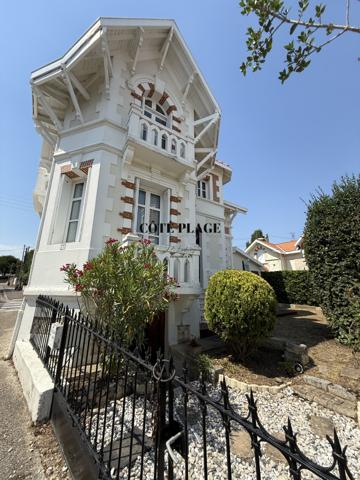PONTAILLAC - VILLA BELLE EPOQUE VUE OCEAN AU PIED DE LA PLAGE- AU PRIX DE 1 199 000 € FAI
