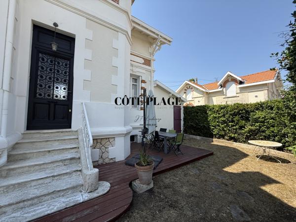 PONTAILLAC - VILLA BELLE EPOQUE VUE OCEAN AU PIED DE LA PLAGE- AU PRIX DE 1 199 000 € FAI