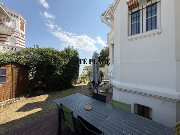PONTAILLAC - VILLA BELLE EPOQUE VUE OCEAN AU PIED DE LA PLAGE- AU PRIX DE 1 199 000 € FAI