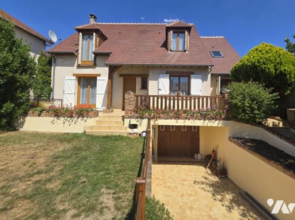 QUARTIER PAVILLONAIRE PROCHE DU RER C ET DES ECOLES