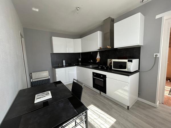 Maison Morancez 8 pièce(s) 155 m2