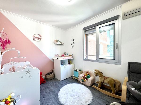 Appartement à MENTON (06500)