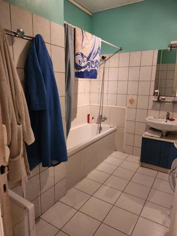 A vendre, St Fort près de Mortagne sur Gironde, maison de ville, 136 m2,